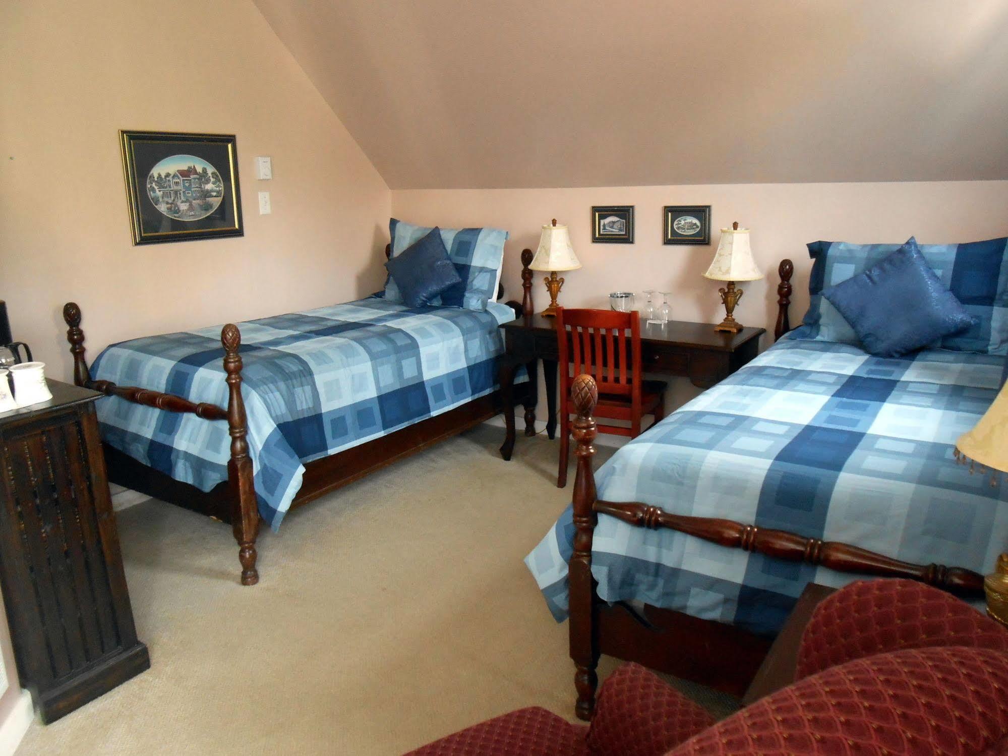 Tidal Watch Inn St. Martins Экстерьер фото
